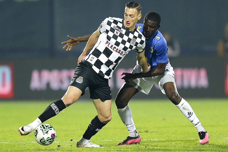 Boavista vs Arouca – Soi kèo nhà cái bóng đá 03h30 ngày 05/01/2025 – VĐQG Bồ Đào Nha