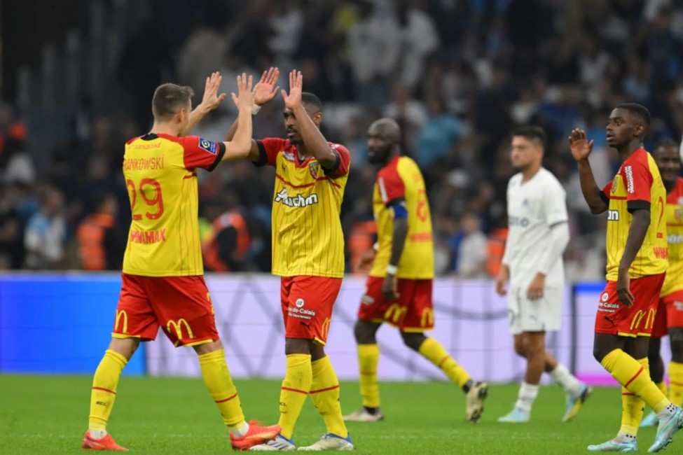 Lens vs Toulouse – Soi kèo nhà cái bóng đá 21h00 ngày 05/01/2025 – VĐQG Pháp