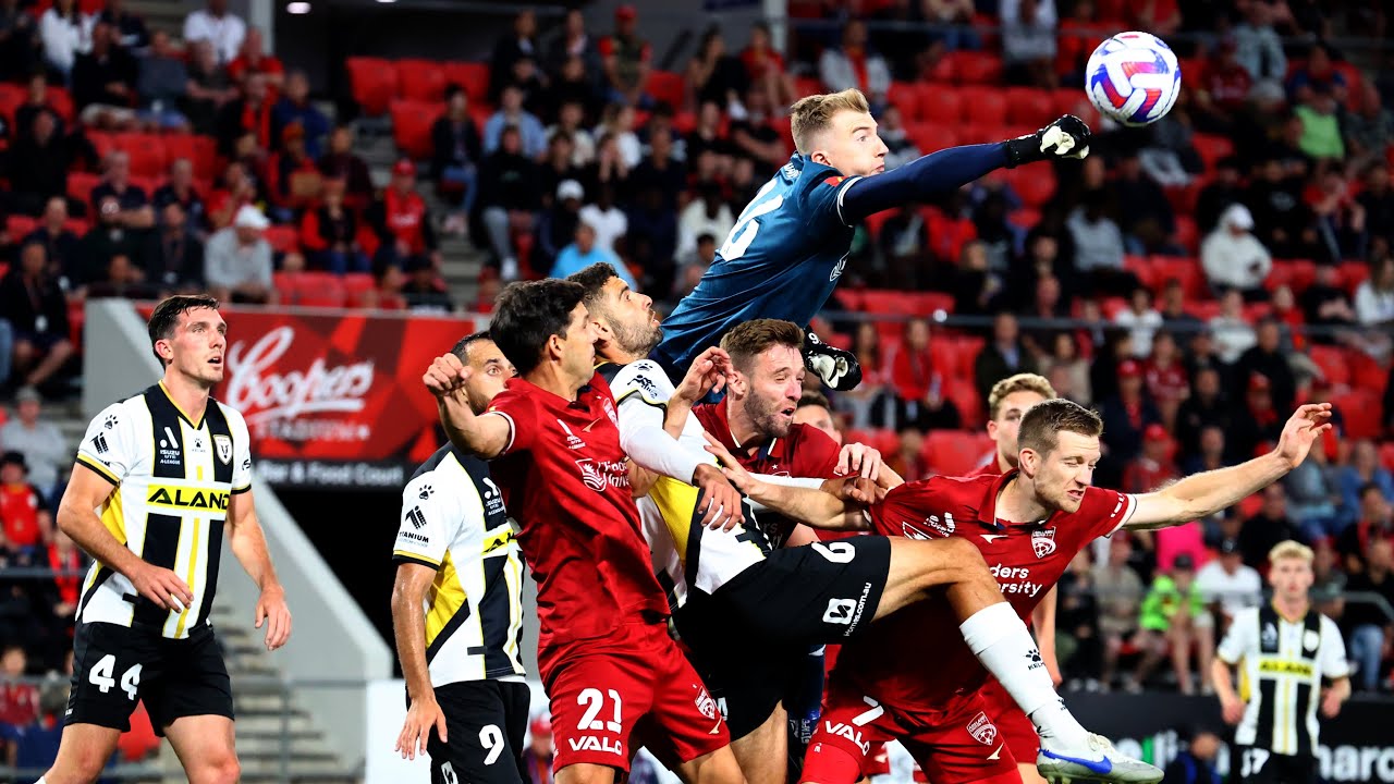 Macarthur FC vs Adelaide United – Soi kèo nhà cái bóng đá 15h00 ngày 06/01/2025 – VĐQG Australia
