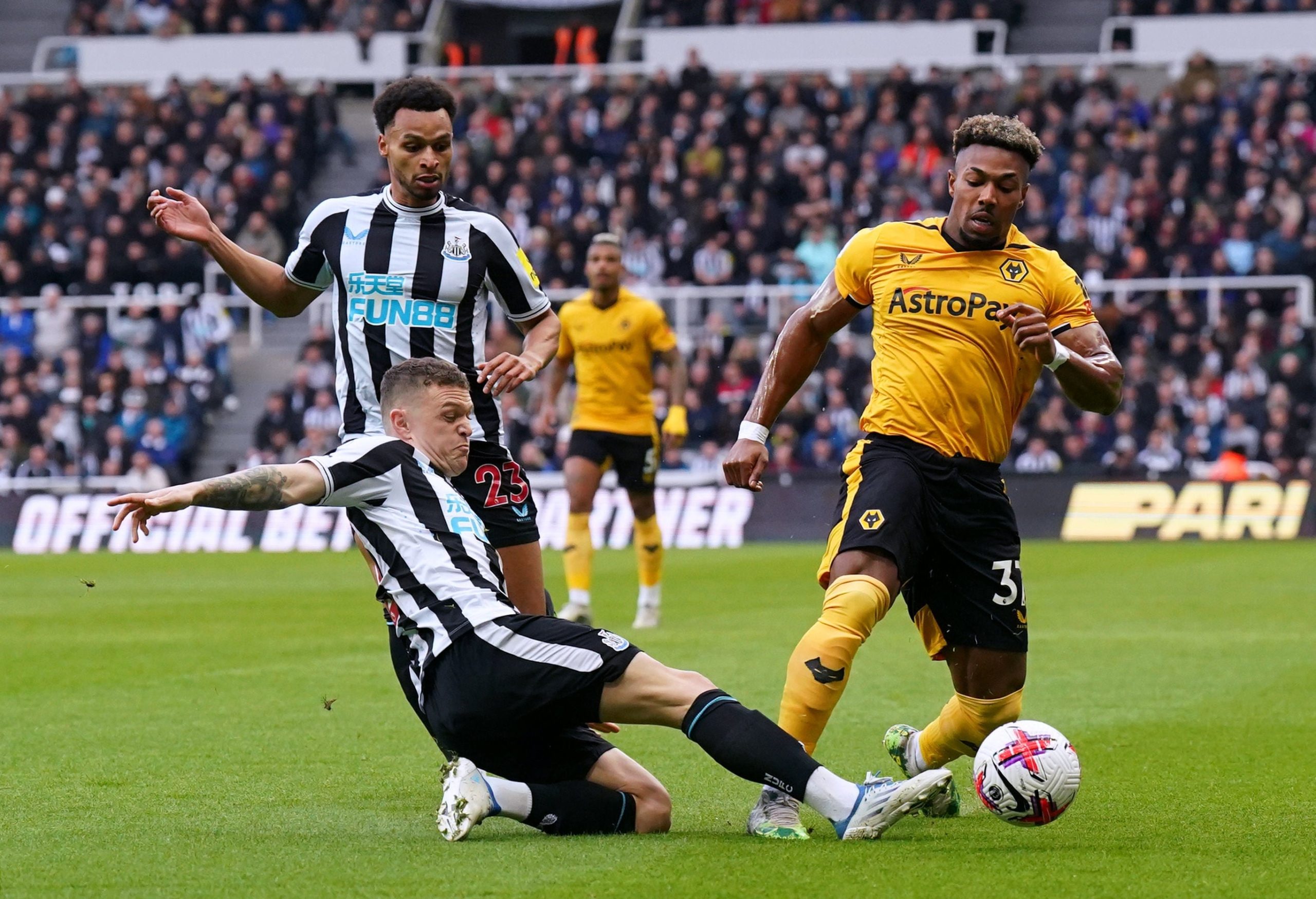 Newcastle vs Wolves – Soi kèo nhà cái bóng đá 02h30 ngày 16/01/2025 – Ngoại Hạng Anh