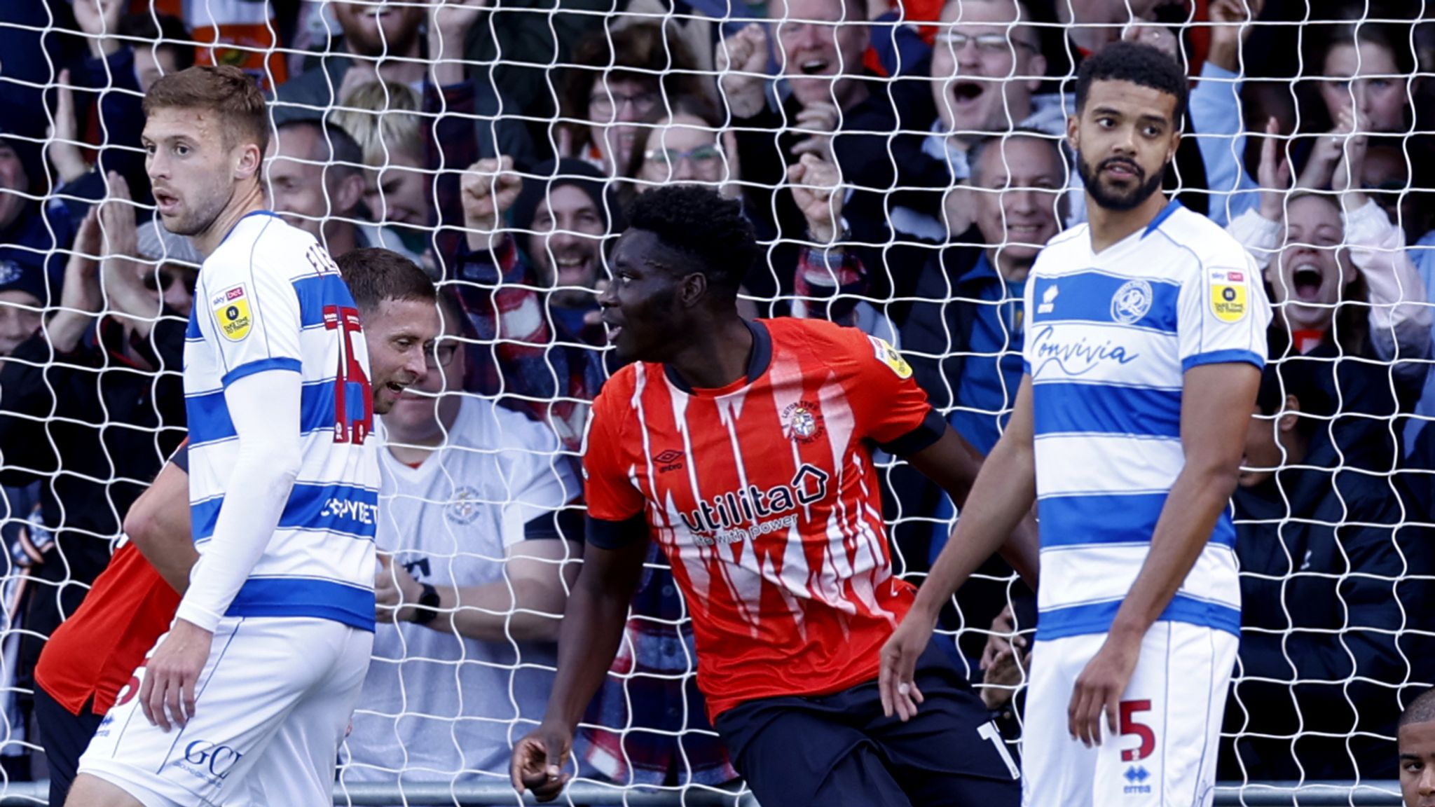 QPR vs Luton – Soi kèo nhà cái bóng đá 03h00 ngày 07/01/2025 – Hạng Nhất Anh