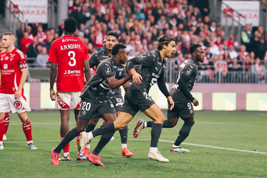 Rennes vs Stade Brestois – Soi kèo nhà cái bóng đá 01h00 ngày 19/01/2025 – VĐQG Pháp