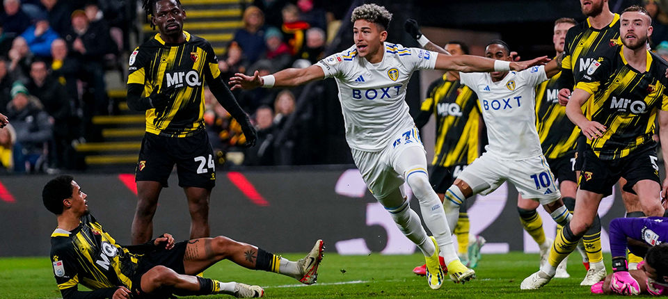 Watford vs Leeds Utd – Soi kèo nhà cái bóng đá 02h45 ngày 12/02/2025 – Hạng Nhất Anh