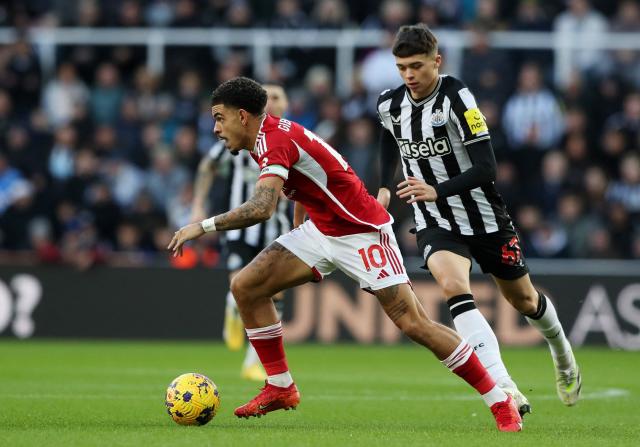 Newcastle vs Nottingham Forest– Soi kèo nhà cái bóng đá 21h00 ngày 23/02/2025 – Ngoại Hạng Anh