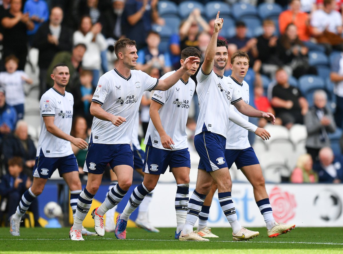 Preston North End vs Swansea City – Soi kèo nhà cái bóng đá 02h45 ngày 05/03/2025 – Hạng Nhất Anh