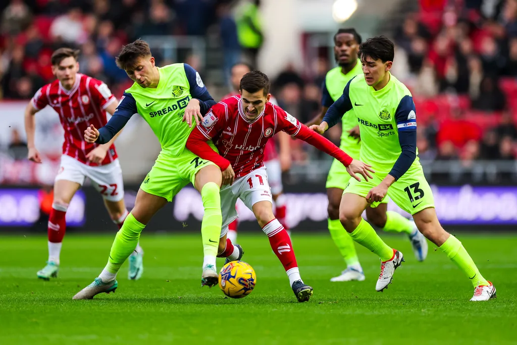 Bristol City vs Sunderland – Soi kèo nhà cái bóng đá 18h30 ngày 18/04/2025 – Hạng Nhất Anh