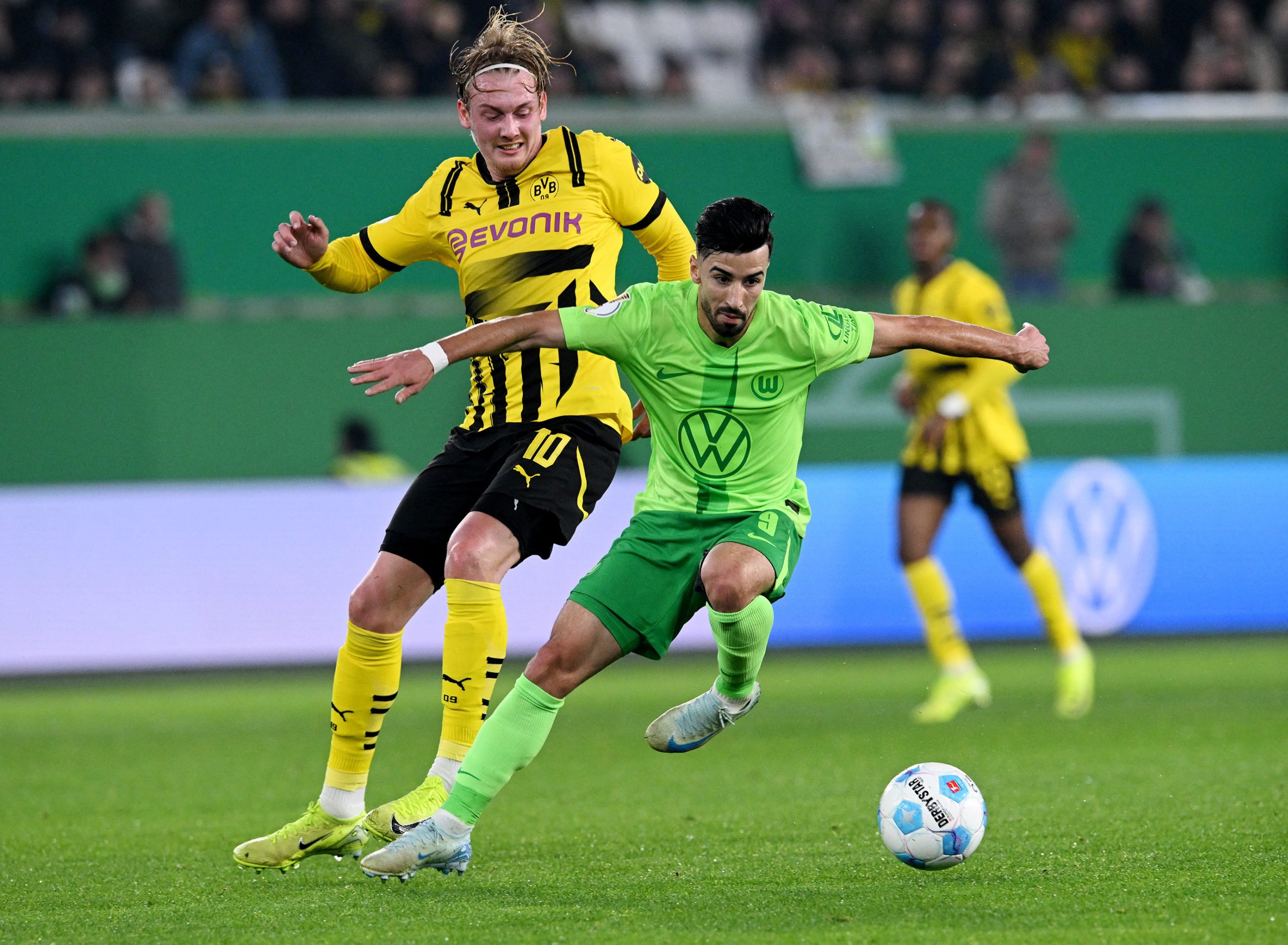 Dortmund vs Wolfsburg – Soi kèo nhà cái bóng đá 23h30 ngày 03/05/2025 – VĐQG Đức