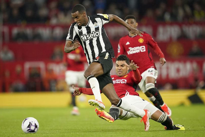 Newcastle vs Man Utd – Soi kèo nhà cái bóng đá 22h30 ngày 13/04/2025 – Ngoại hạng Anh