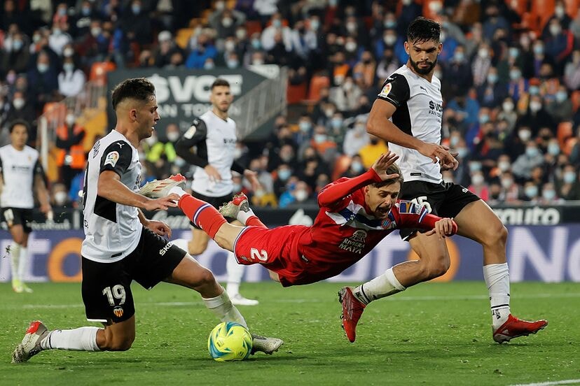 Valencia vs Espanyol – Soi kèo nhà cái bóng đá 00h00 ngày 23/04/2025 – VĐQG Tây Ban Nha